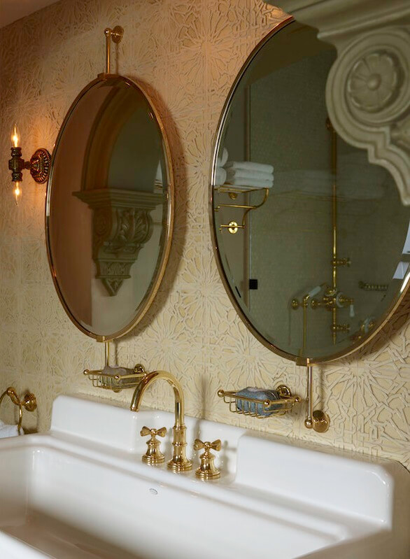 bathroom-the-maker-hotel-new-york-nordroom
