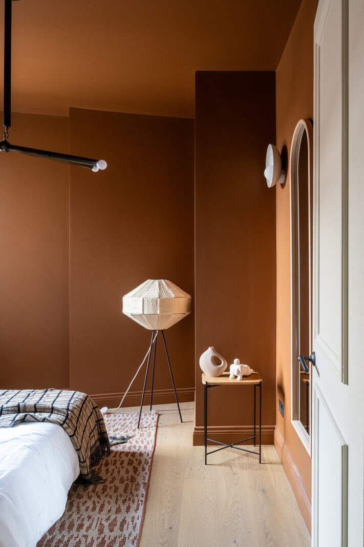 brown bedroom nordroom