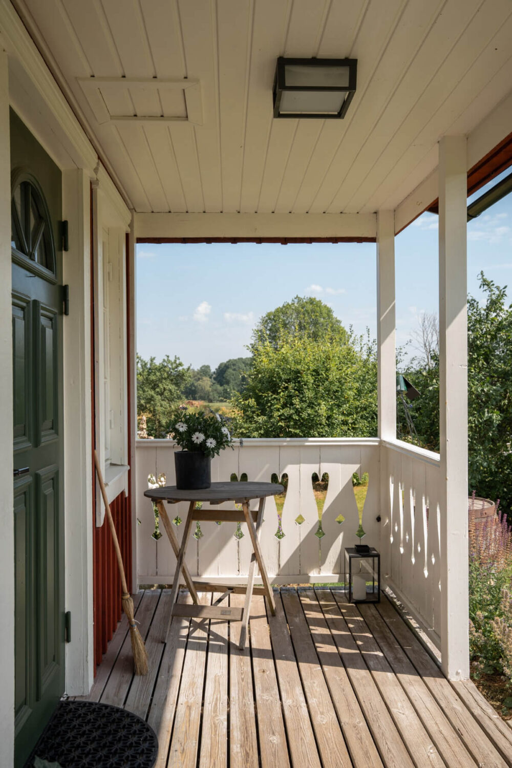 front door veranda